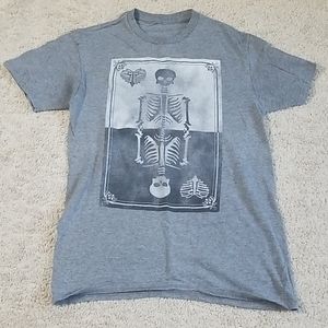 Grey skeleton shirt